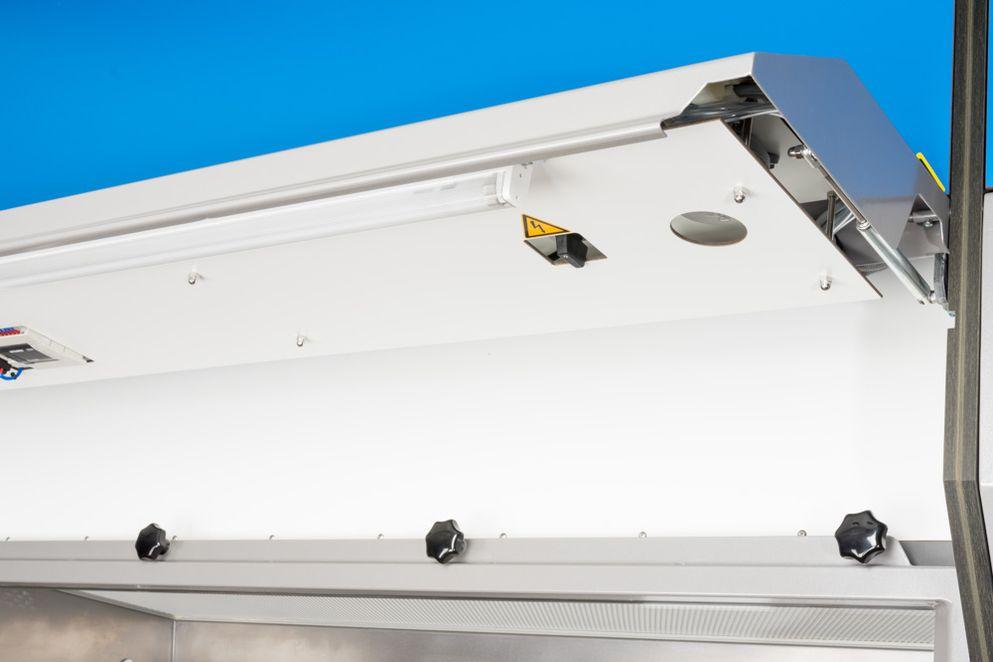 Isolator - Geopende lichtkap